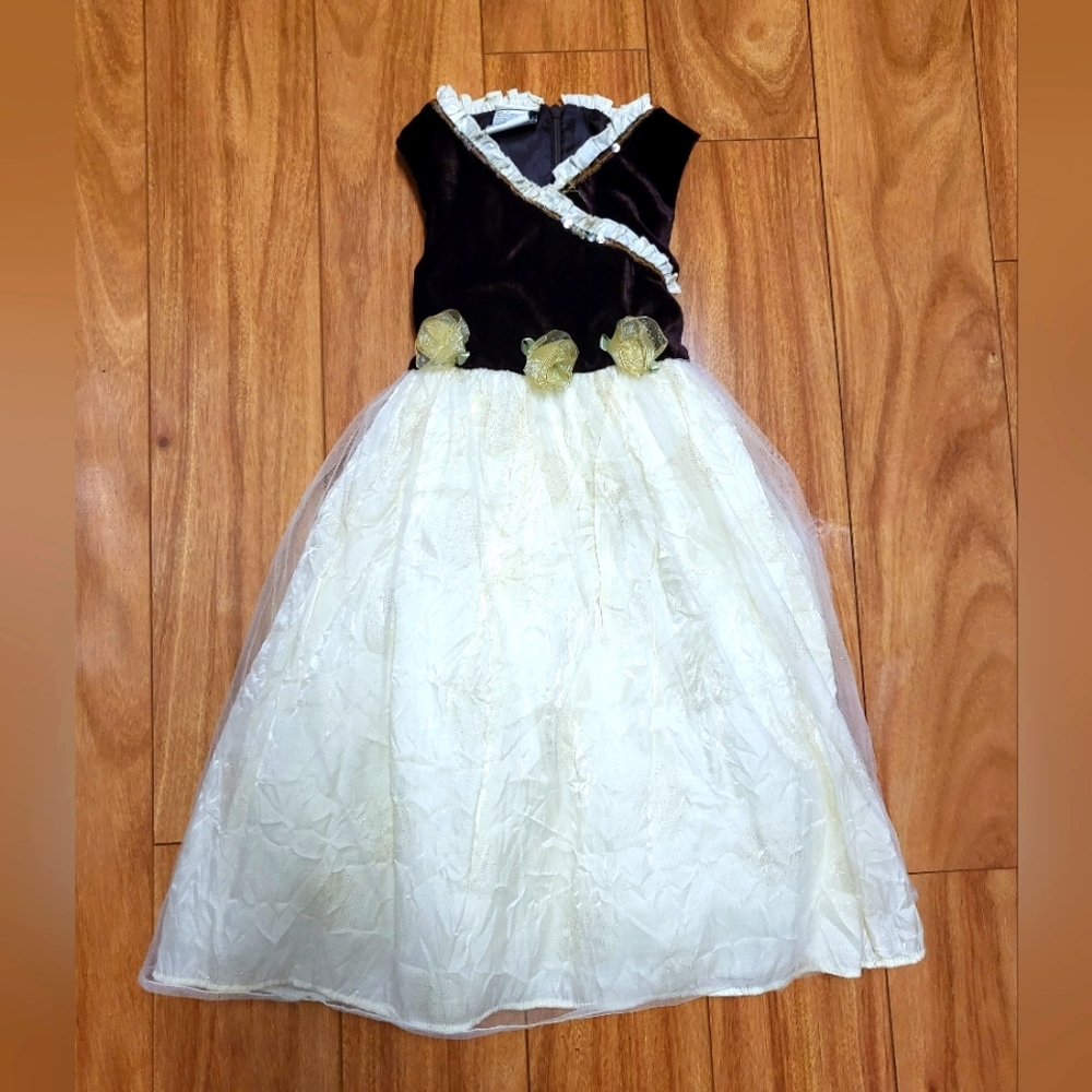 Laura Ashley Girls dress size 4T